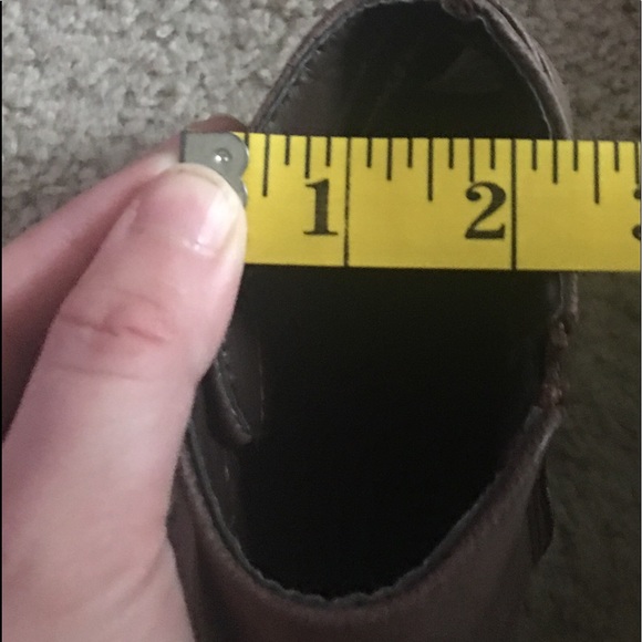 Very cute brown boots - Picture 4 of 6